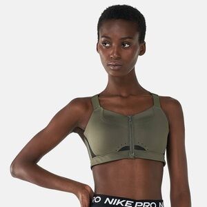 Nike Women's alpha zip sports bra (NWT)